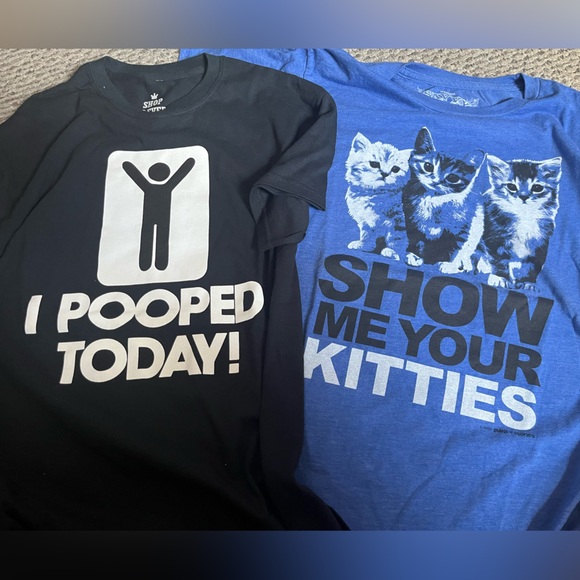 Savvy and shop 4 ever, silly graphic shirts size medium, used in good condition - Picture 1 of 3